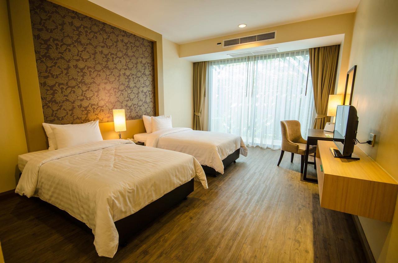Rimkhobfa Urban Resort Samut Prakan Exteriör bild